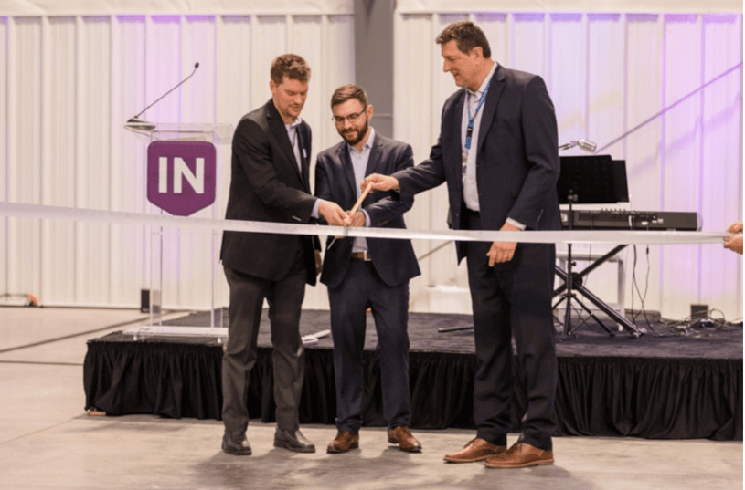 Jet IN ribbon cutting